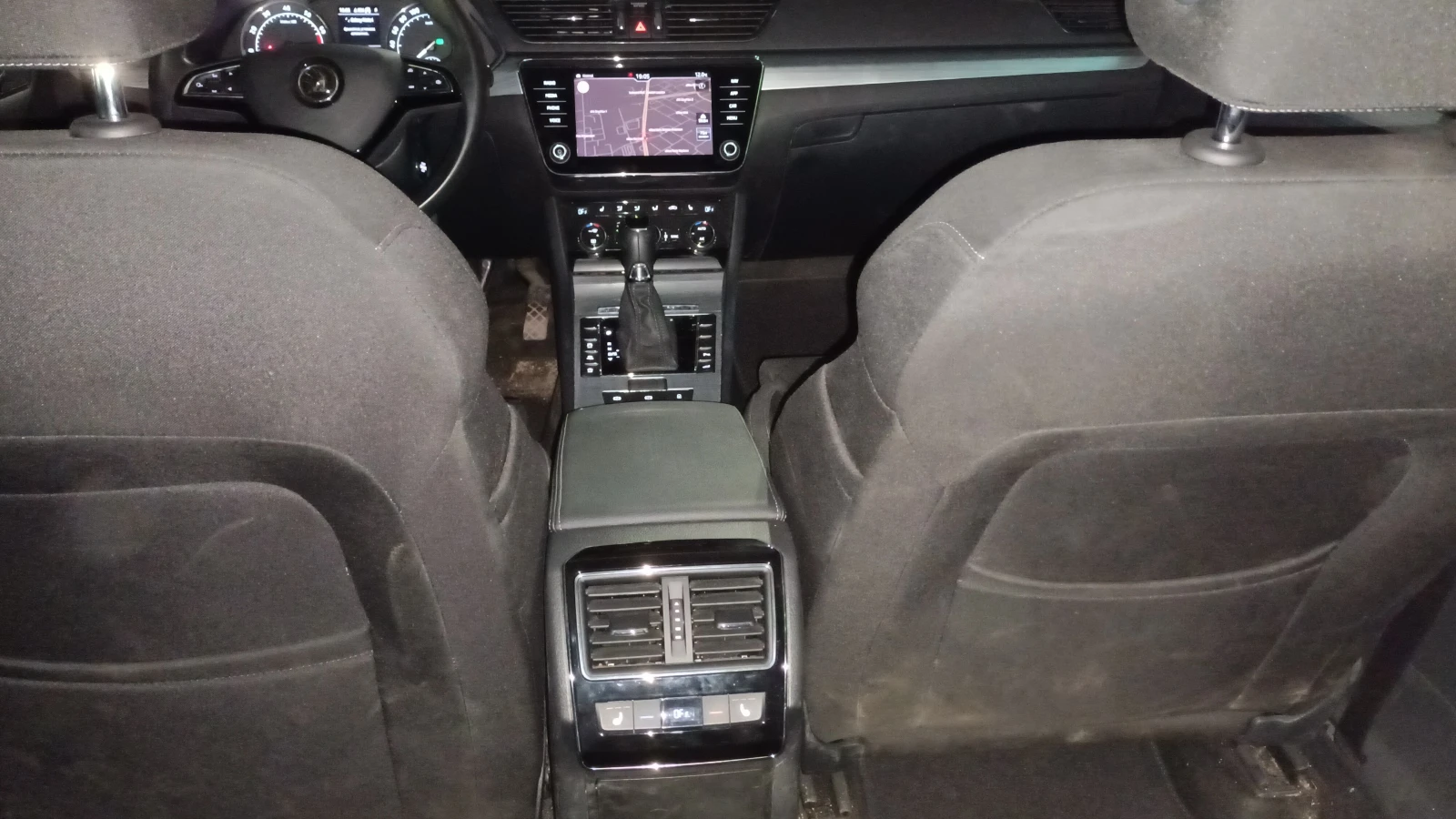 Skoda Superb 2.0 TSI/7DSG | Mobile.bg — изображение 9