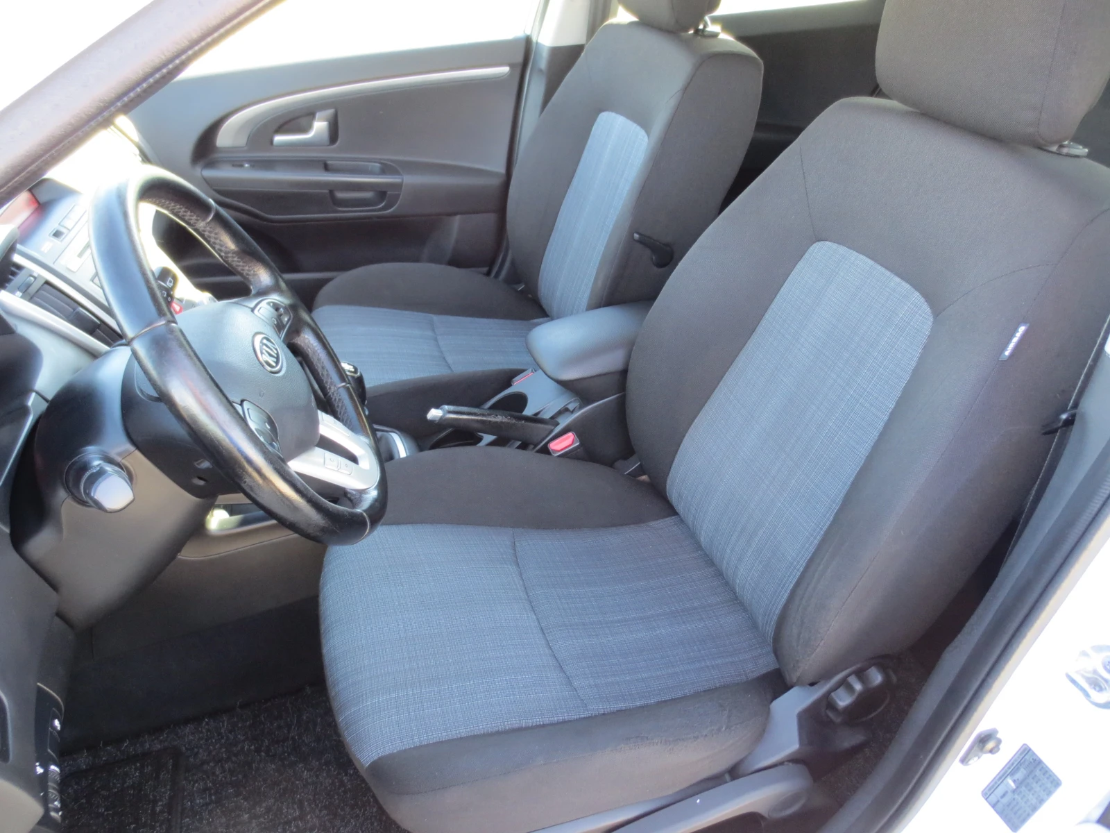 Kia Ceed 1.4 i * ГАЗ*  | Mobile.bg — изображение 10