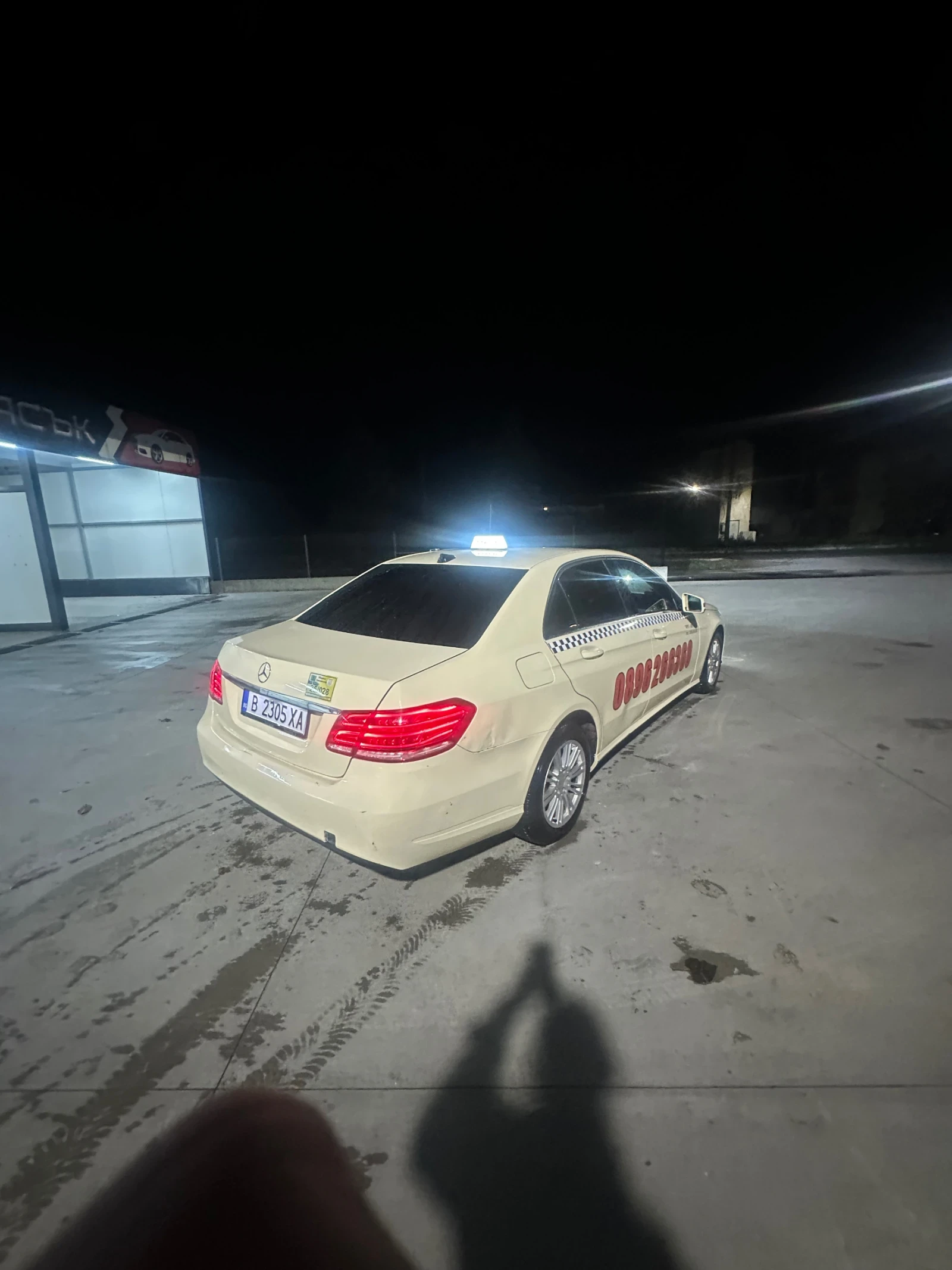 Mercedes-Benz E 200  - изображение 2