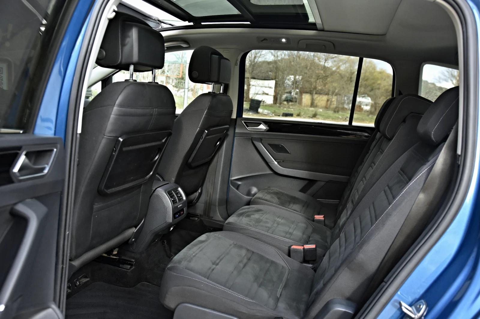 VW Touran  2.0TDI/DSG//6+ 1/ | Mobile.bg   17