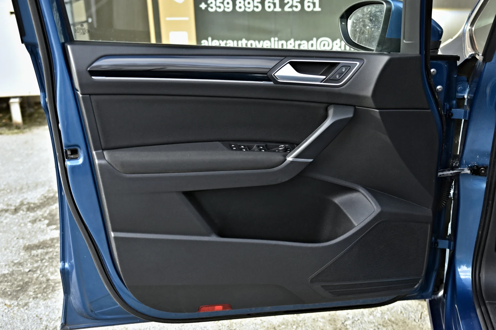 VW Touran  2.0TDI/DSG//6+ 1/ | Mobile.bg   16