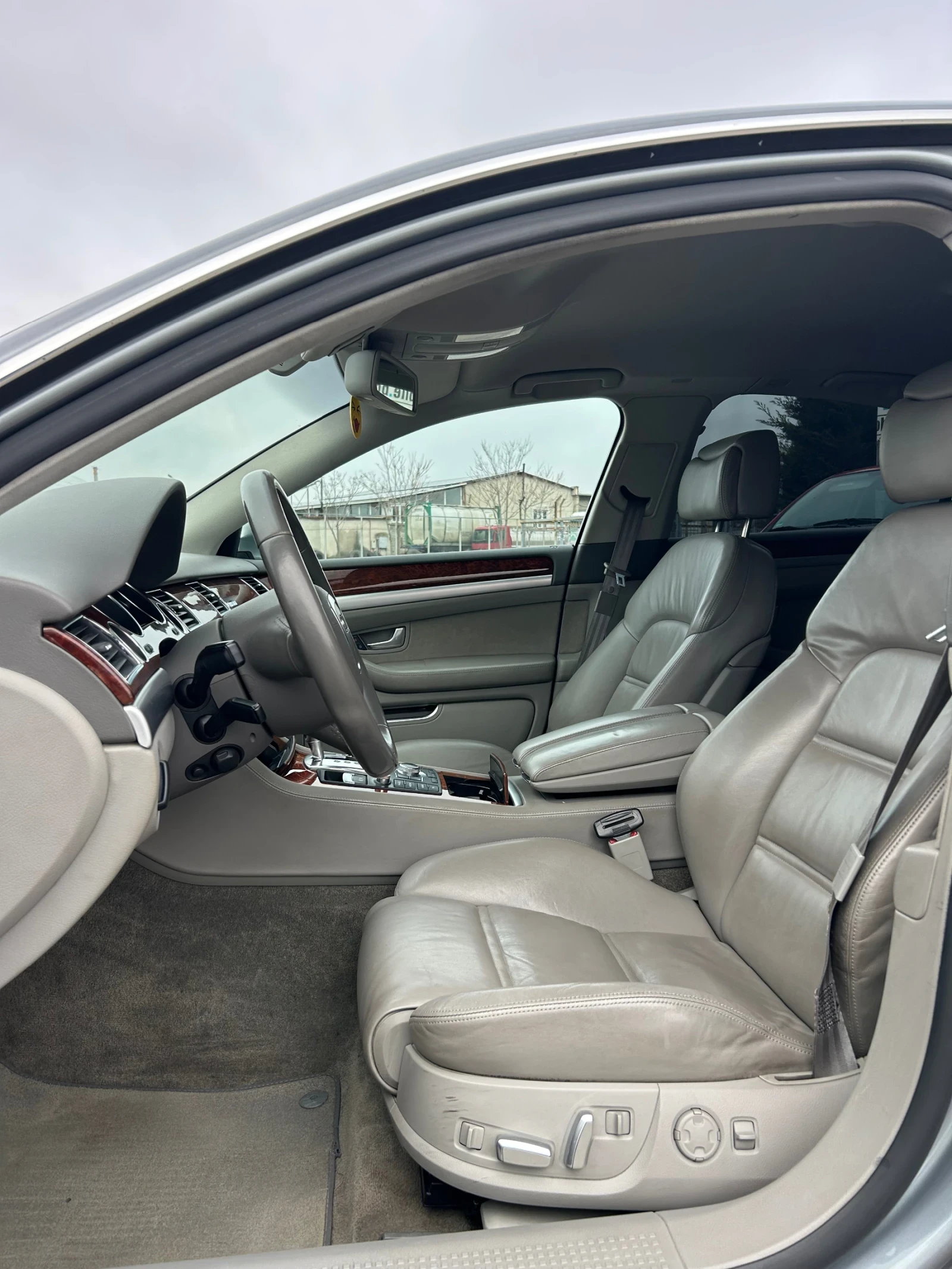 Audi A8 L 4.2TDI 326ps FACELIFT  /NAVI /BiXenon/Bose/  | Mobile.bg � ����������� 12