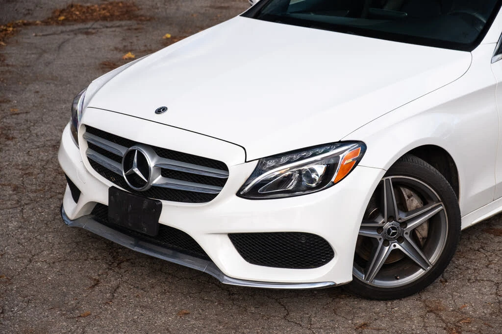 Mercedes-Benz C 300 4MATIC * CARFAX * АвтоКредит* (ЦЕНА ДО БГ), снимка 5 - Автомобили и джипове - 53713925