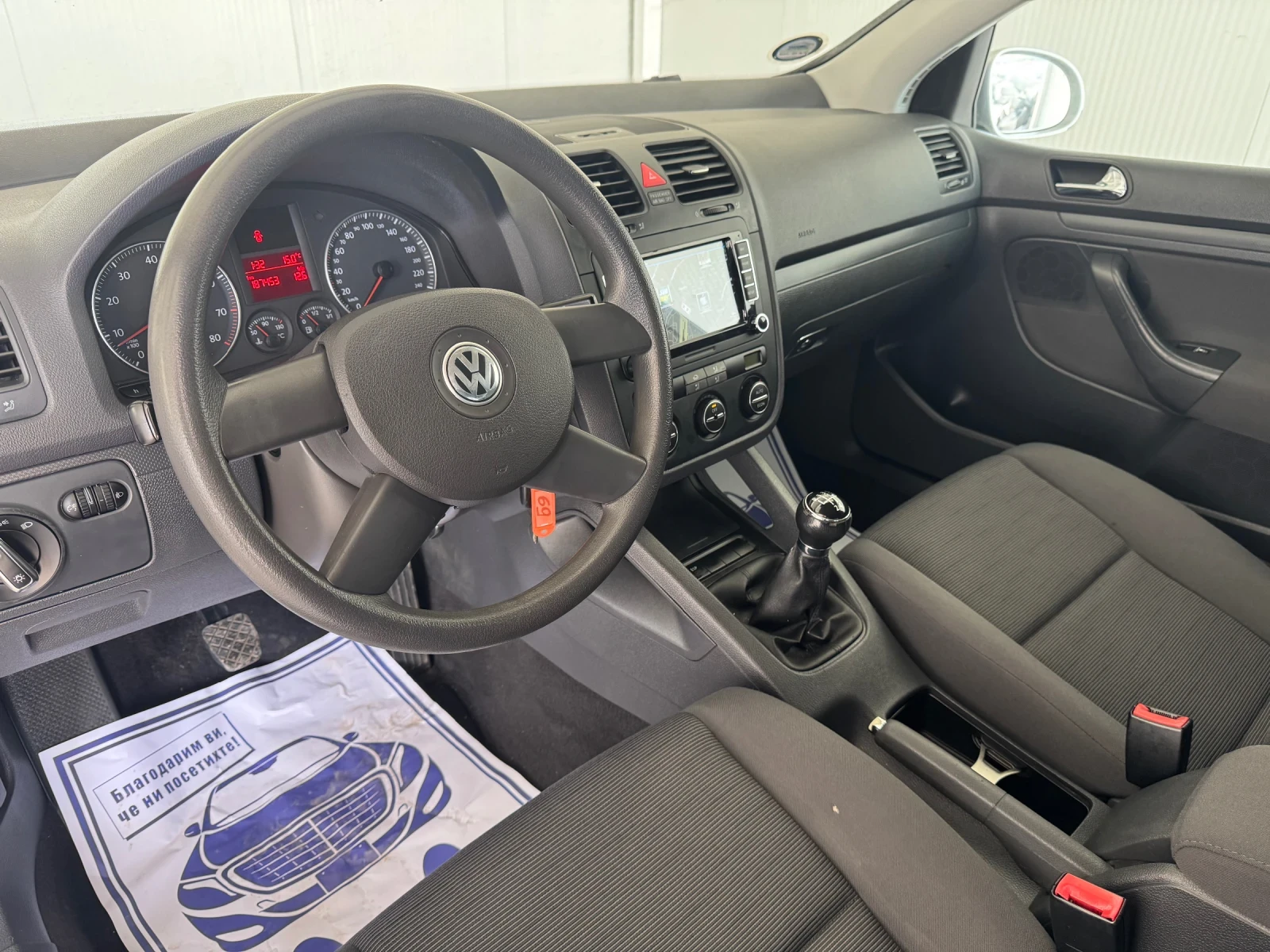 VW Golf 1.6-102к.с.-NAVIGACIA, снимка 8 - Автомобили и джипове - 53878681