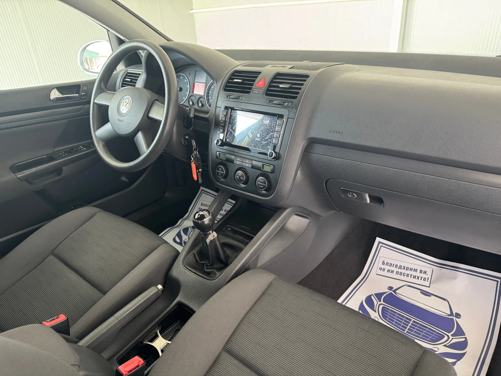 VW Golf 1.6-102к.с.-NAVIGACIA, снимка 10 - Автомобили и джипове - 53878681