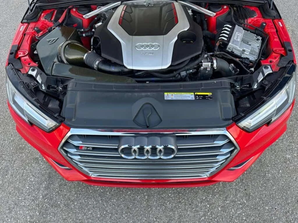 Audi S4 Progressiv * Фиксирана цена до БГ * Без инциденти , снимка 10 - Автомобили и джипове - 54030826