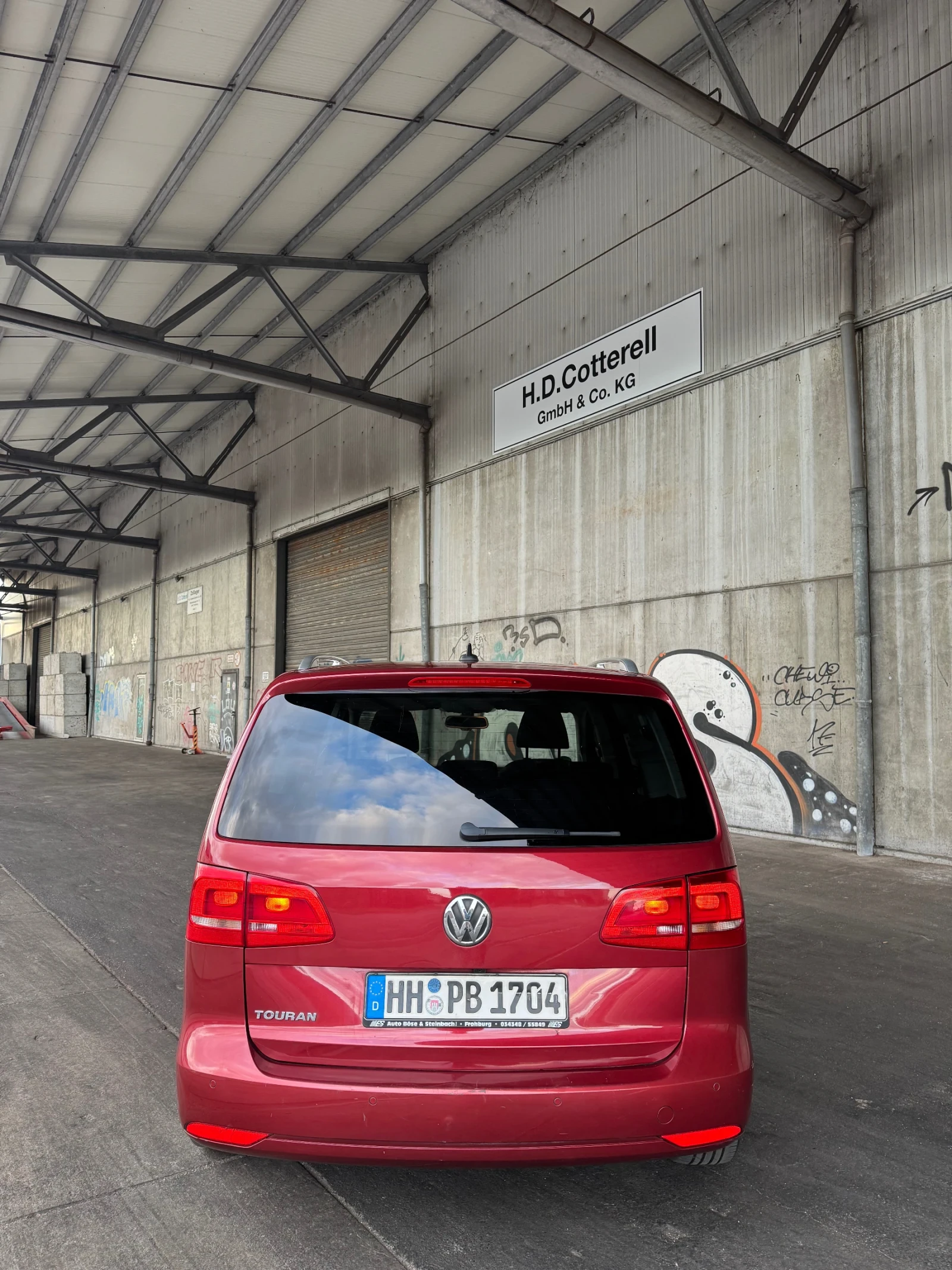 VW Touran, снимка 5 - Автомобили и джипове - 55271796