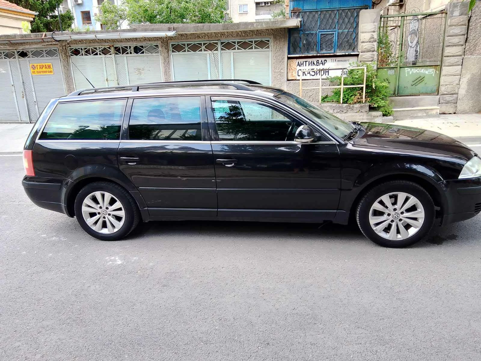 VW Passat 1.9 TDI, снимка 4 - Автомобили и джипове - 55367534