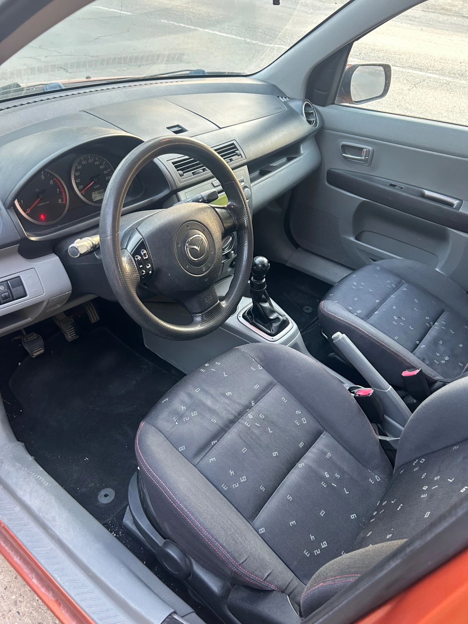 Mazda 2 1.25 куб 16 v, снимка 6 - Автомобили и джипове - 55731767