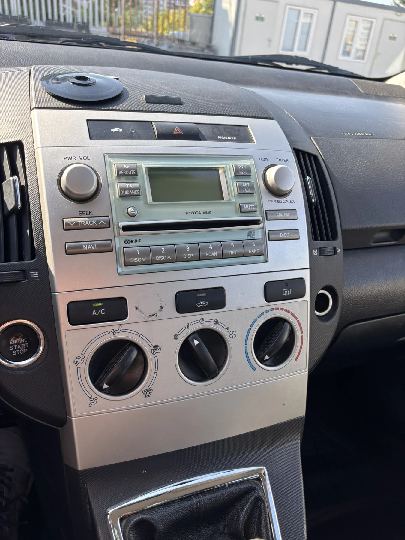 Toyota Corolla verso, снимка 3 - Автомобили и джипове - 55847471