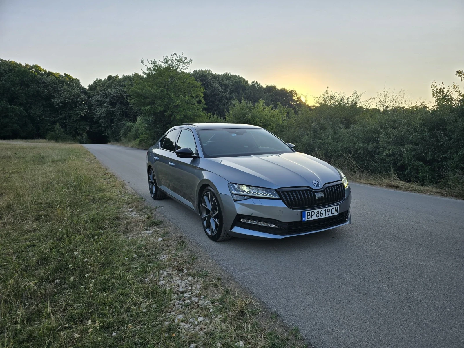 Skoda Superb 2.0, DSG, Matrix led, Virtual  cockpit, Sport line, снимка 3 - Автомобили и джипове - 56148873