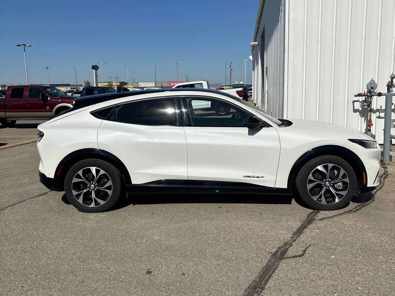Ford Mustang Mach-E * Premium * CARFAX *  | Mobile.bg � ����������� 3