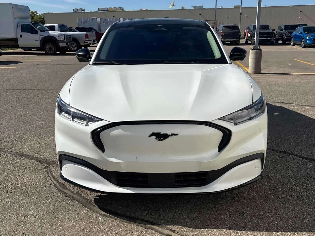 Ford Mustang Mach-E * Premium * CARFAX *  | Mobile.bg � ����������� 6