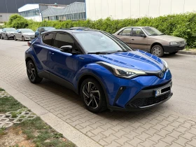 Toyota C-HR 1.8Hybrid e-CVT Classy Facelift- в Гаранция, снимка 2