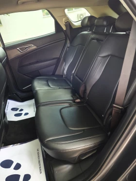 Kia Sportage 2.0 CRDI, снимка 16