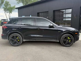 Porsche Cayenne * S E HYBRID * ОБДУХВАНЕ* ПАНОРАМА* КАМЕРА* , снимка 4