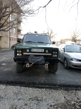 Chevrolet Blazer M1010, снимка 1