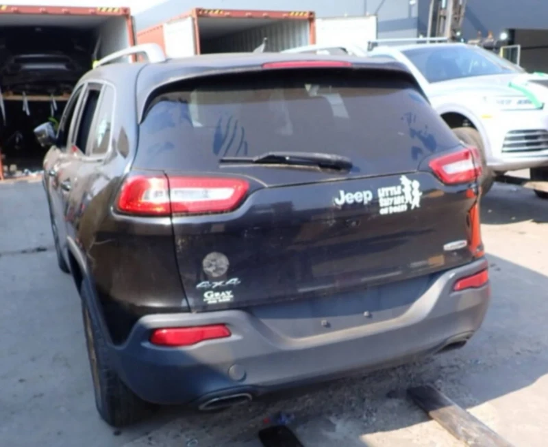 Jeep Cherokee 3.2 4X4, снимка 2 - Автомобили и джипове - 47539280