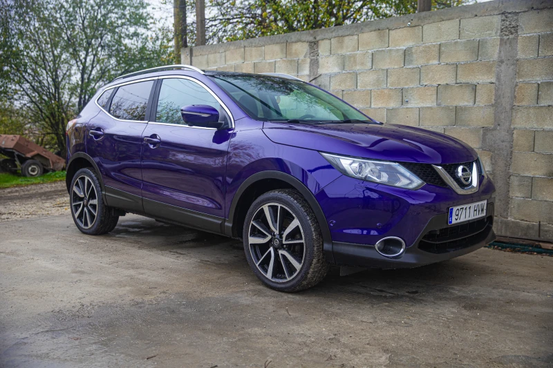 Nissan Qashqai 1.5dCi Tekna 360 Панорама Навигация Подгрев Keyles, снимка 7 - Автомобили и джипове - 51932115