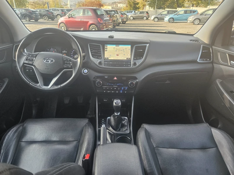 Hyundai Tucson 1.7CDTI Full Extri, снимка 9 - Автомобили и джипове - 52280902