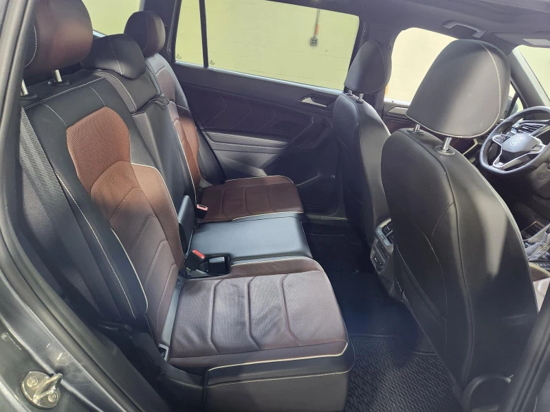 VW Tiguan SEL R-Line, снимка 10 - Автомобили и джипове - 52540708
