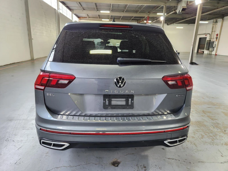 VW Tiguan SEL R-Line, снимка 4 - Автомобили и джипове - 52540708