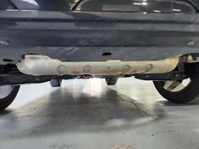 VW Tiguan SEL R-Line, снимка 14 - Автомобили и джипове - 52540708