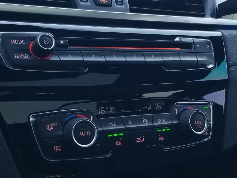 BMW X2 XDRIVE* M-SPORT* PANO* HARMAN KARDON* AMBIENT, снимка 9 - Автомобили и джипове - 52637456