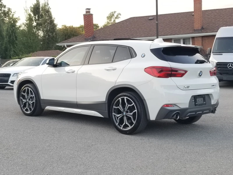 BMW X2 XDRIVE* M-SPORT* PANO* HARMAN KARDON* AMBIENT, снимка 3 - Автомобили и джипове - 52637456
