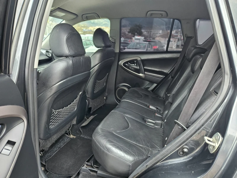 Toyota Rav4 2.0/4X4//EXECUTIVE/ИТАЛИЯ/КОЖА/KEYLESS , снимка 11 - Автомобили и джипове - 53247991