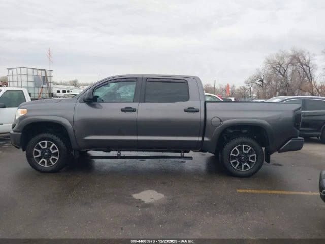 Toyota Tundra PLATINUM 5.7L V8 - изображение 5