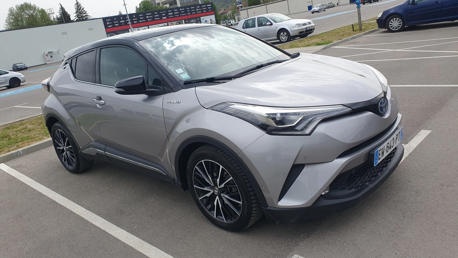 Toyota C-HR 1.8 hybrid 52000km - изображение 2