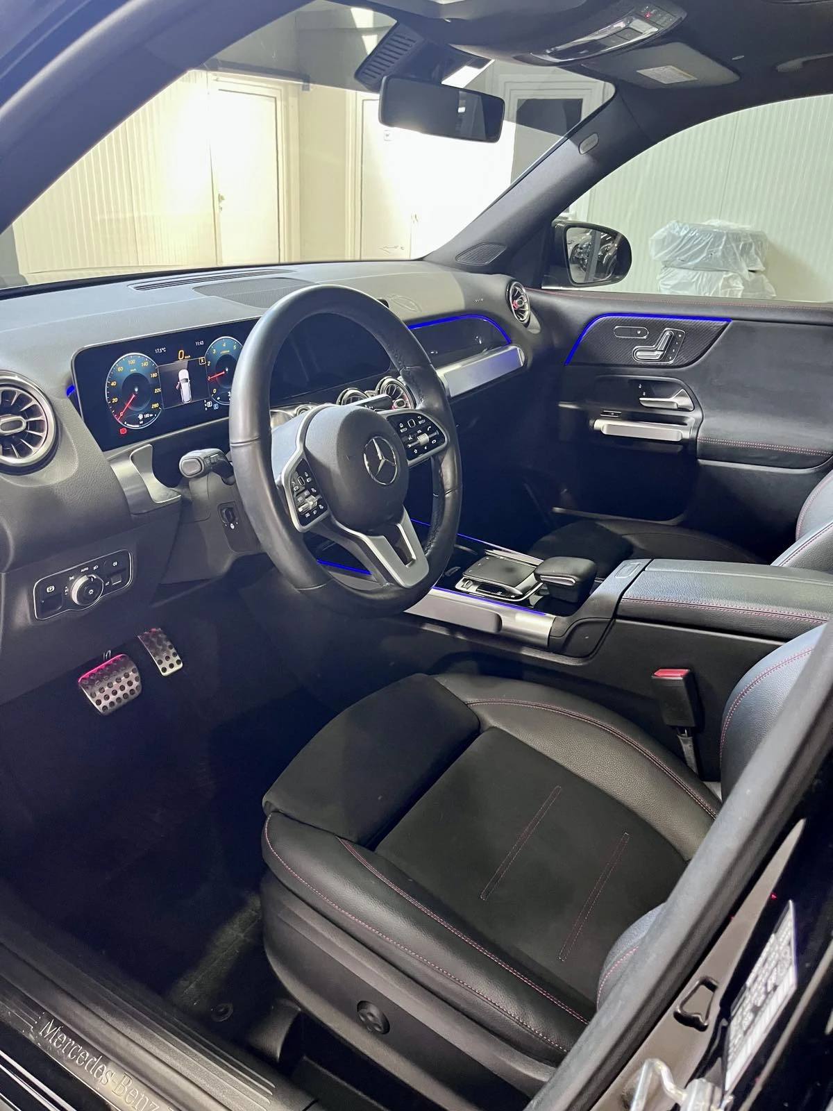 Mercedes-Benz GLB 250 4М AMG Package - изображение 9