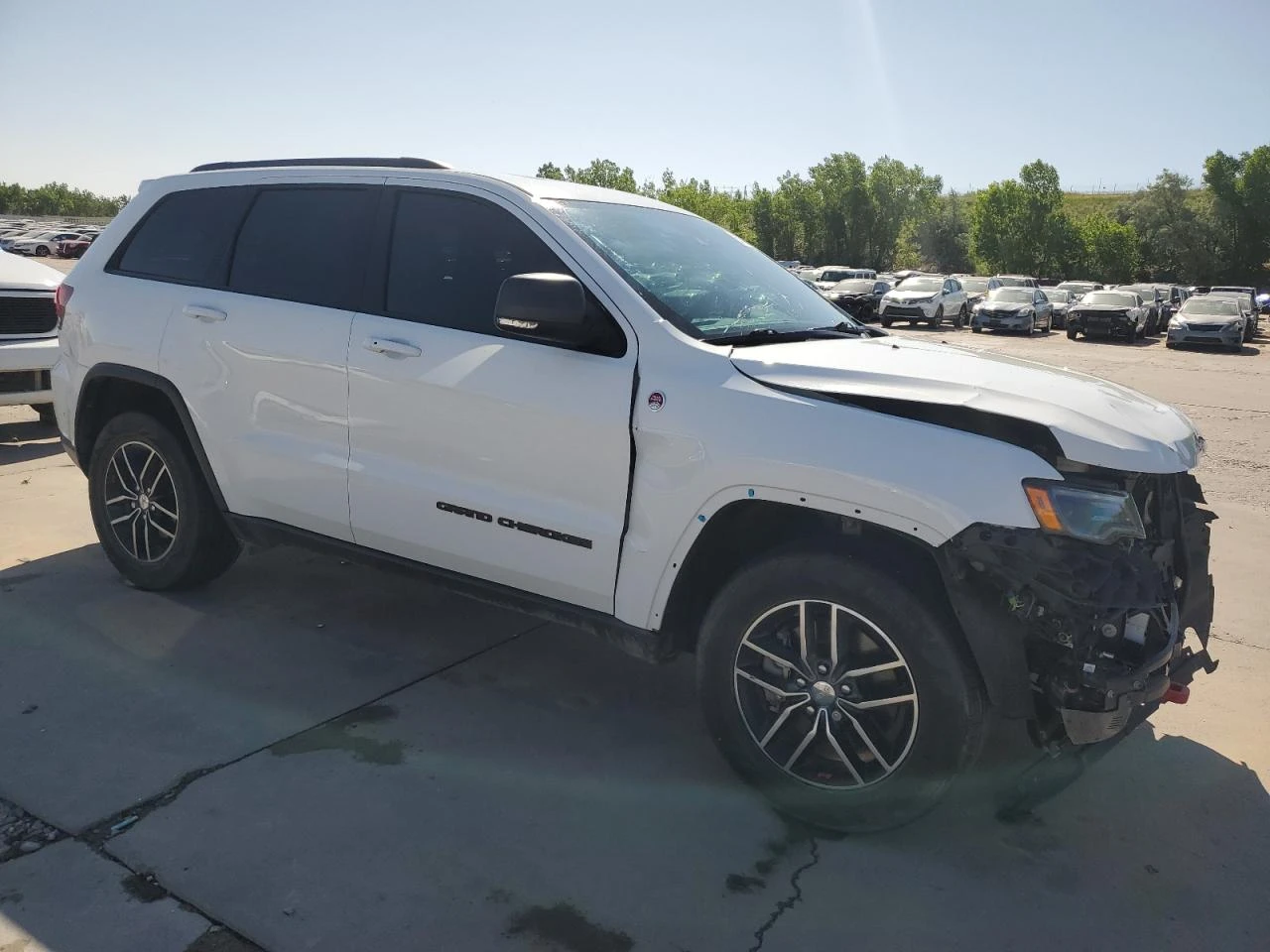 Jeep Grand cherokee 2018 JEEP GRAND CHEROKEE TRAILHAWK - изображение 2