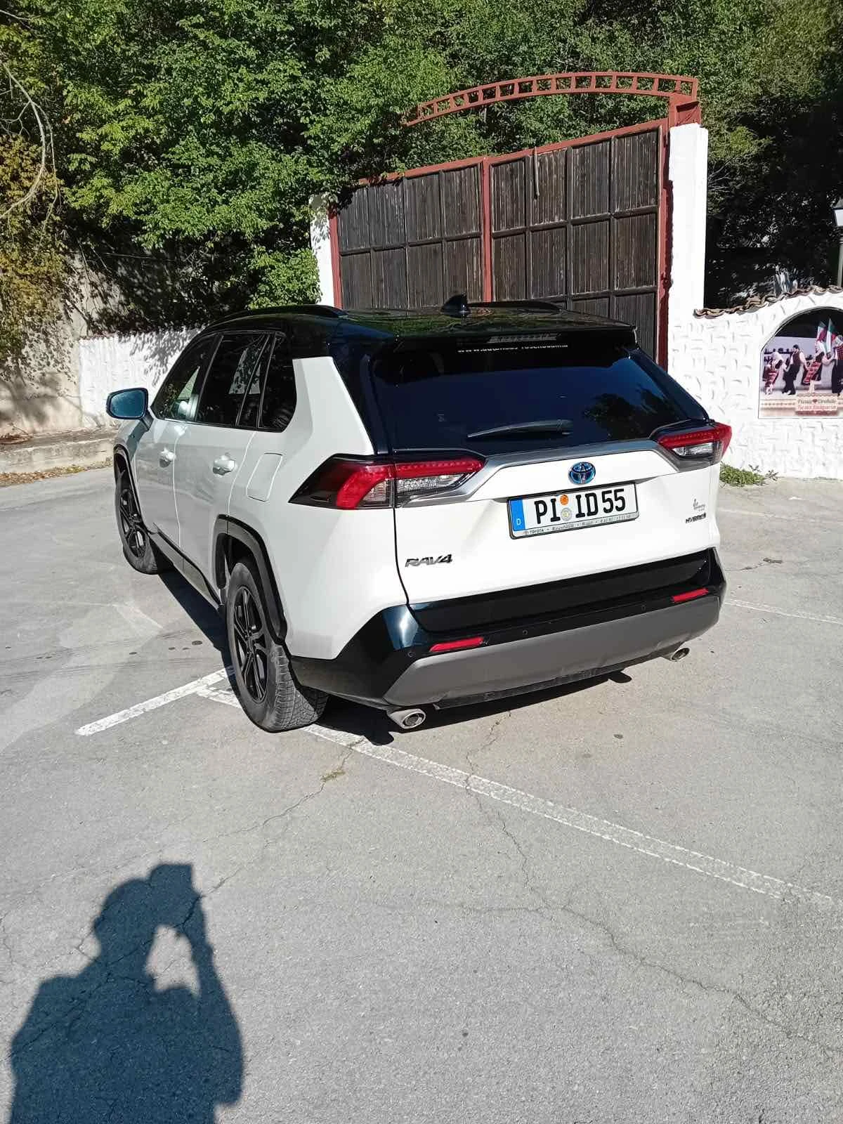 Toyota Rav4  - изображение 2