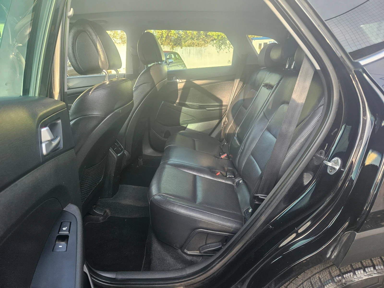 Hyundai Tucson 1.7CDTI Full Extri | Mobile.bg   8