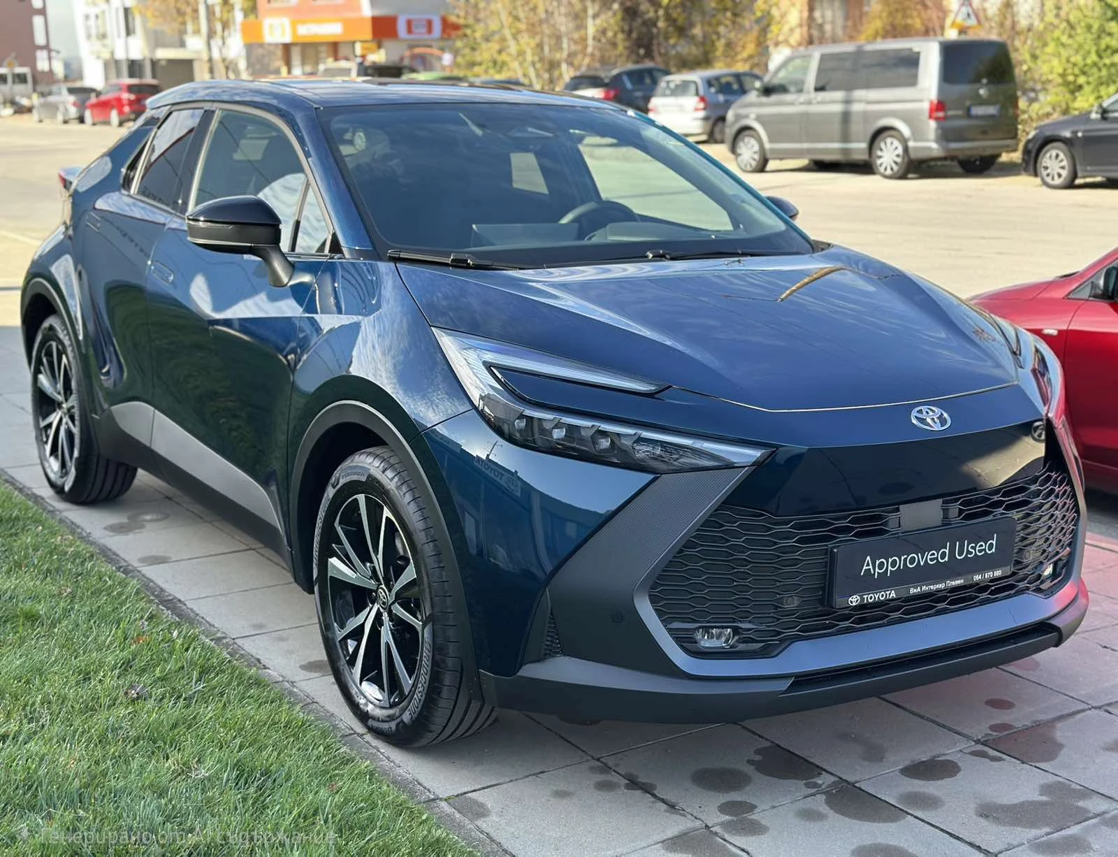 Toyota C-HR 1.8 HEV Club - изображение 8