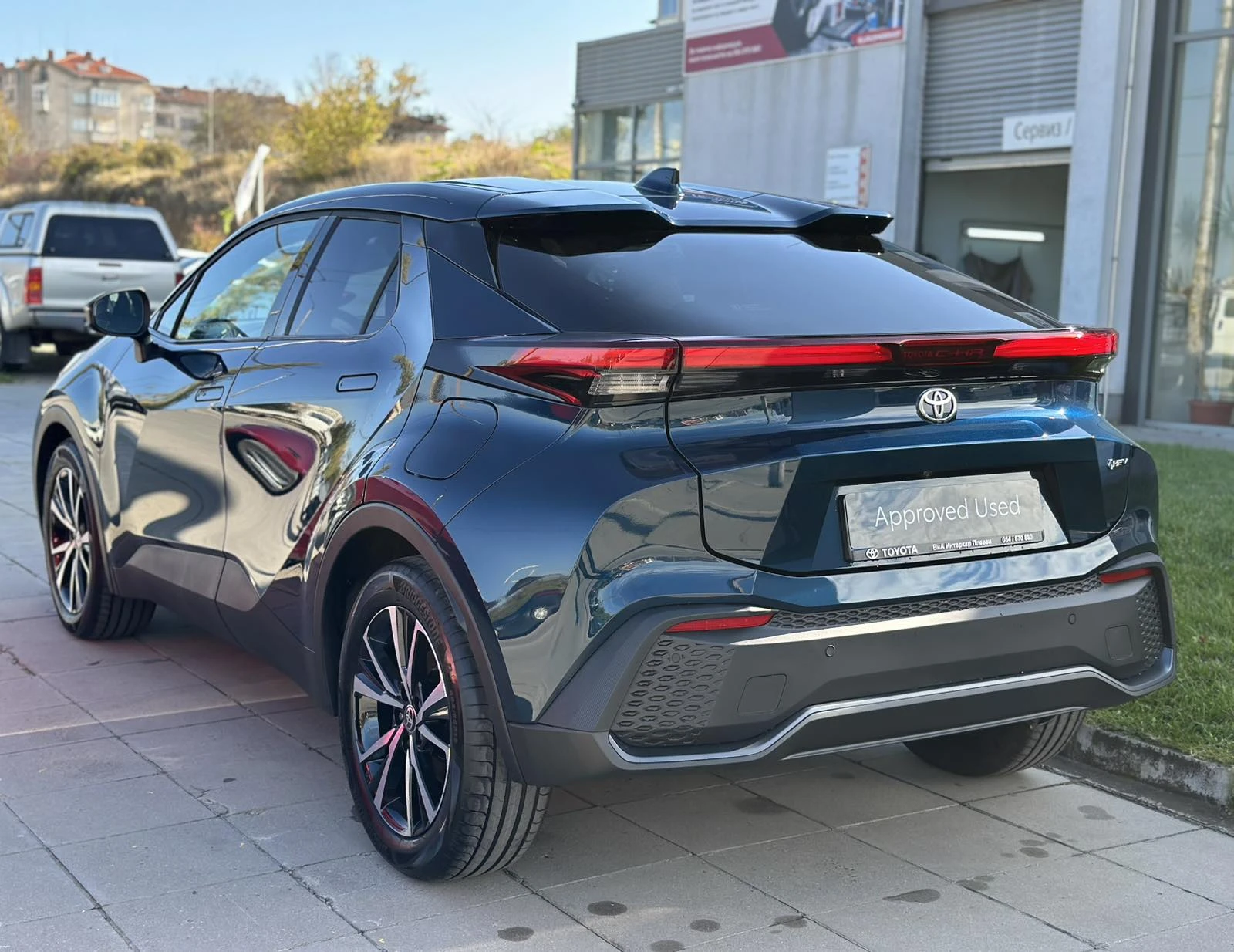 Toyota C-HR 1.8 HEV Club - изображение 4