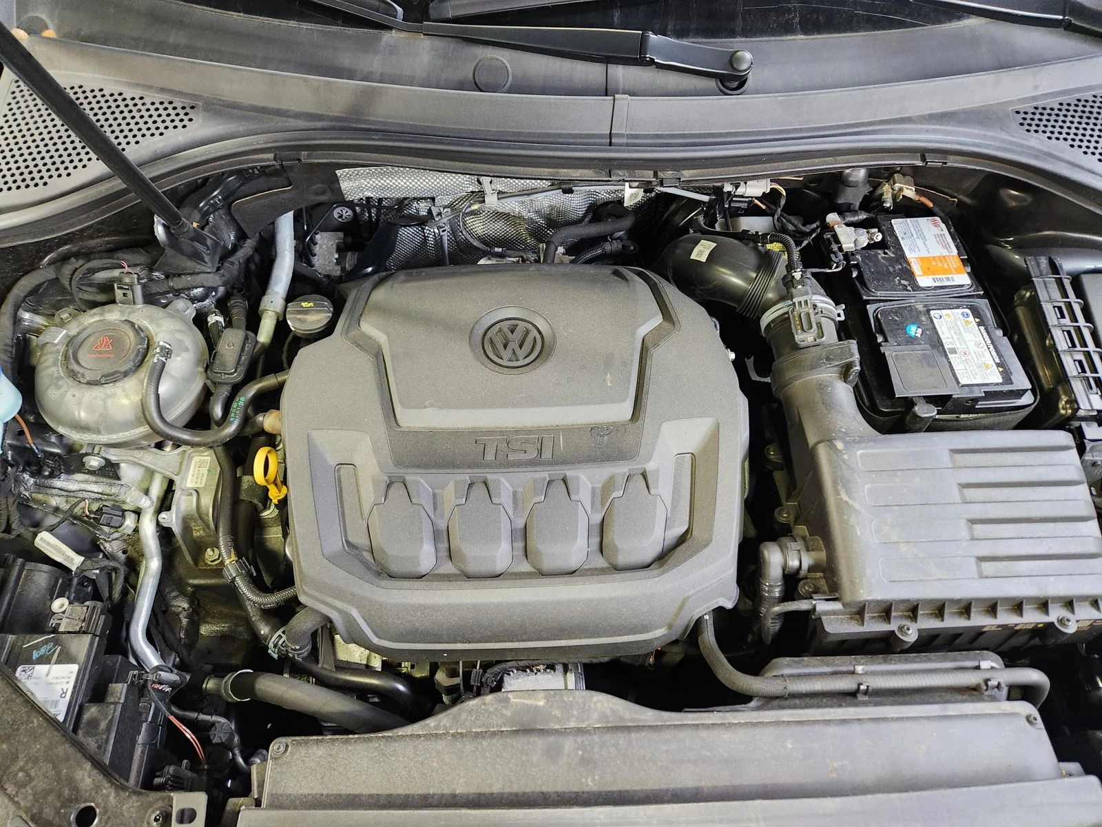 VW Tiguan SEL R-Line | Mobile.bg   13