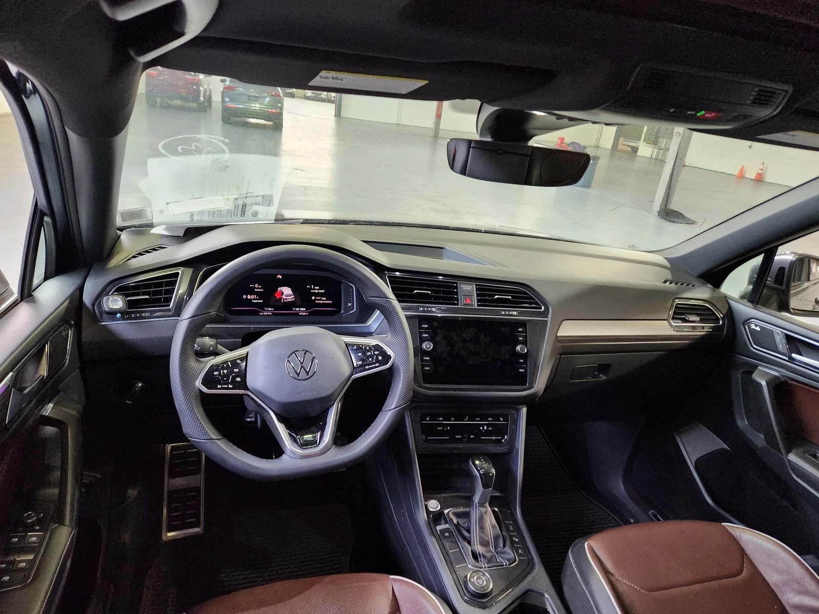 VW Tiguan SEL R-Line | Mobile.bg   7