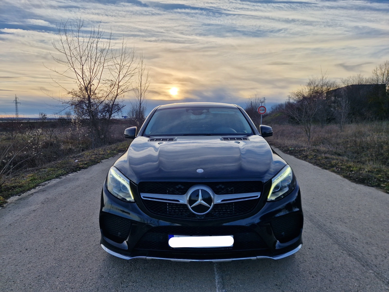 Mercedes-Benz GLE 350 AMG/ЛИЗИНГ/БАРТЕР/ПАНОРАМА, снимка 3 - Автомобили и джипове - 53182003