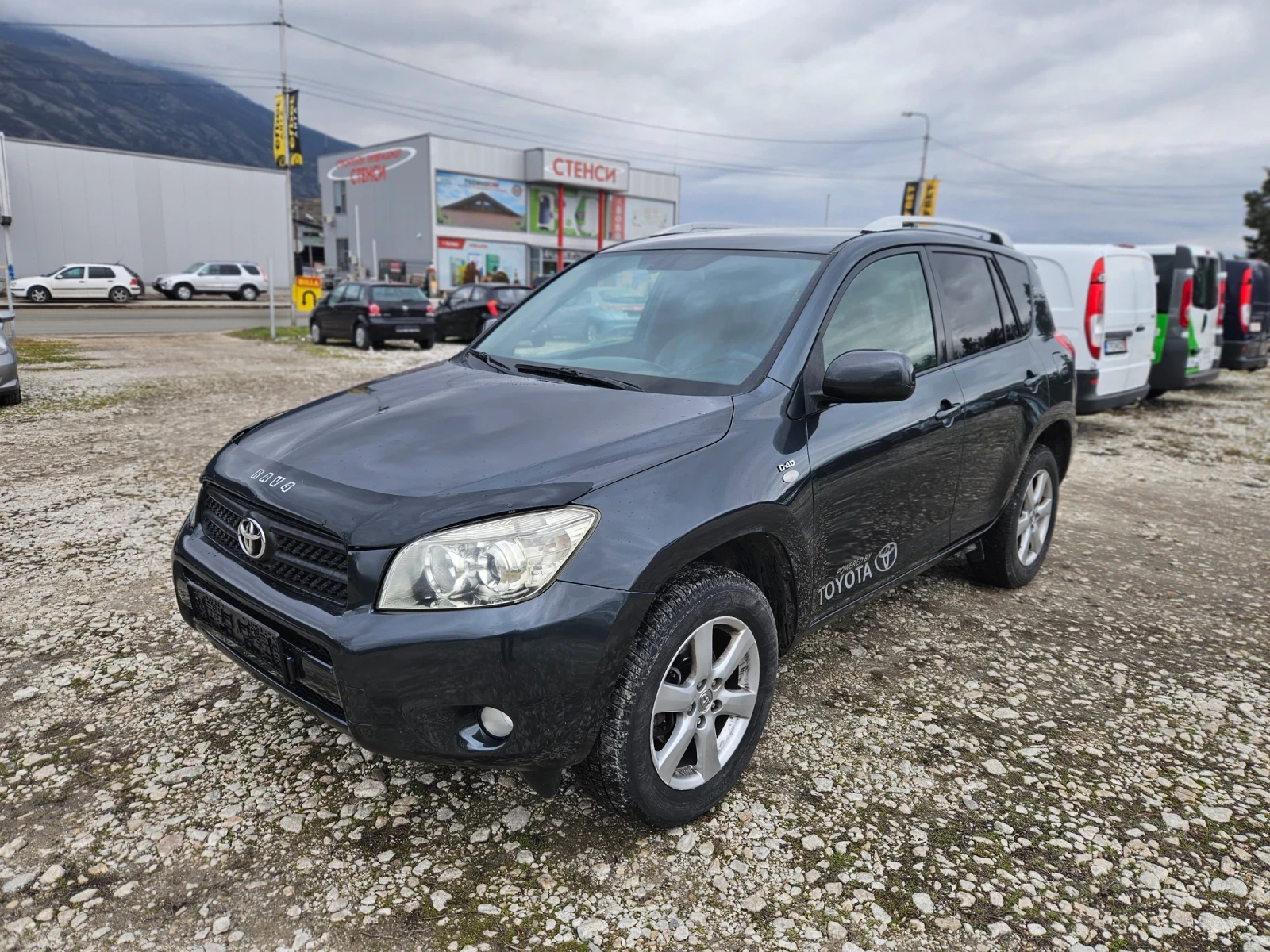 Toyota Rav4 2.0/4X4//EXECUTIVE/������/����/KEYLESS  | Mobile.bg � ����������� 2