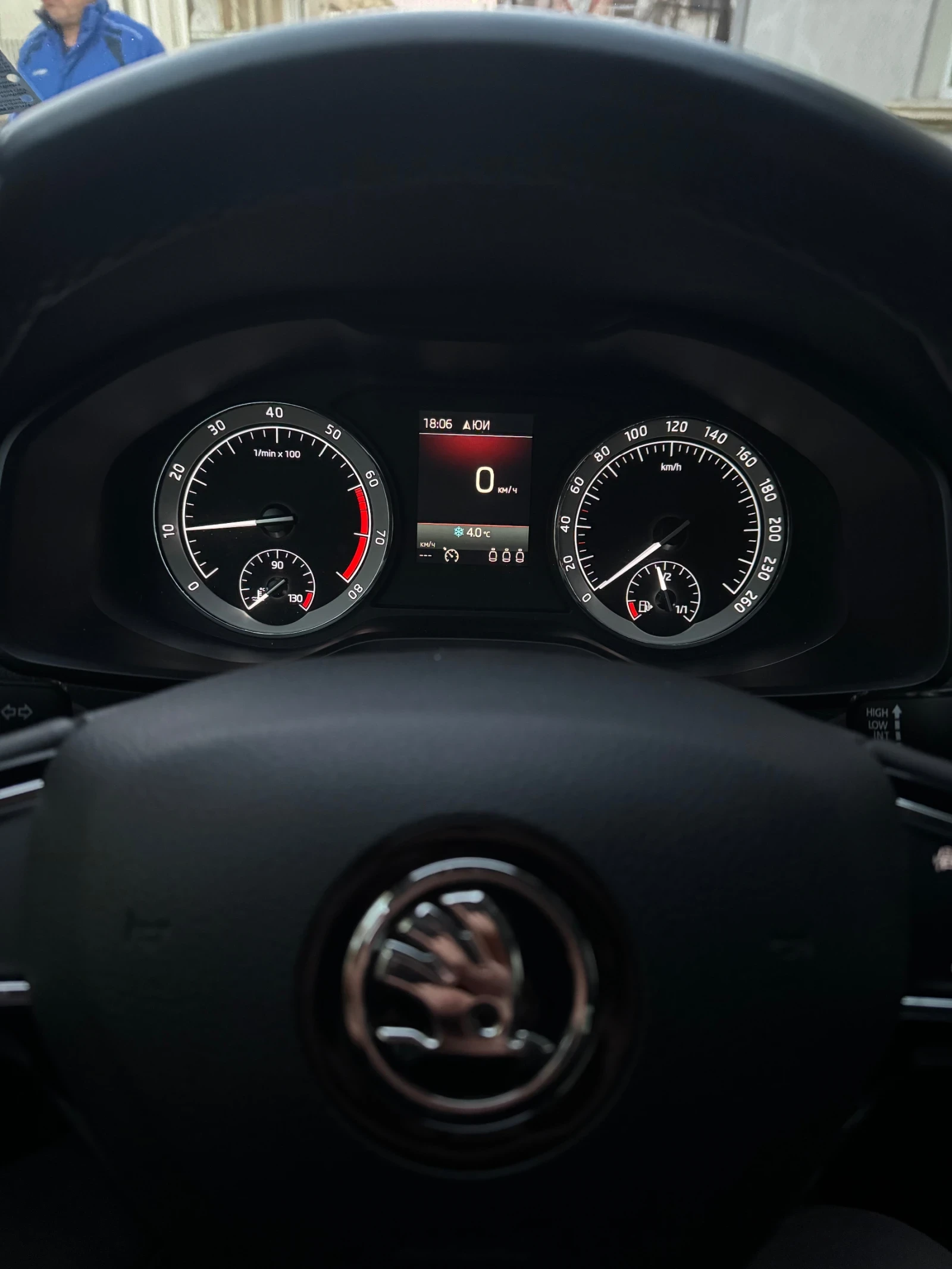 Skoda Karoq Skoda Karoq 1.5 TSI 150 hp | Mobile.bg � ����������� 10