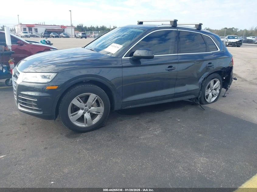 Audi Q5 2.0l 45 Premium - изображение 2