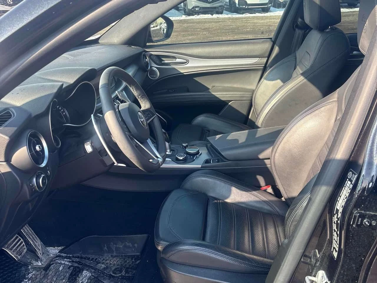 Alfa Romeo Stelvio * Ti Sport * KEYLESS* ПАНО* ПОДГРЕВ*  - изображение 5