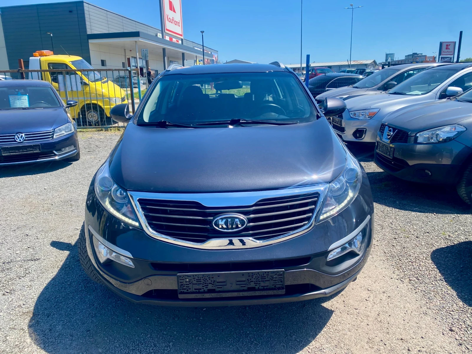 Kia Sportage, снимка 3 - Автомобили и джипове - 54440615
