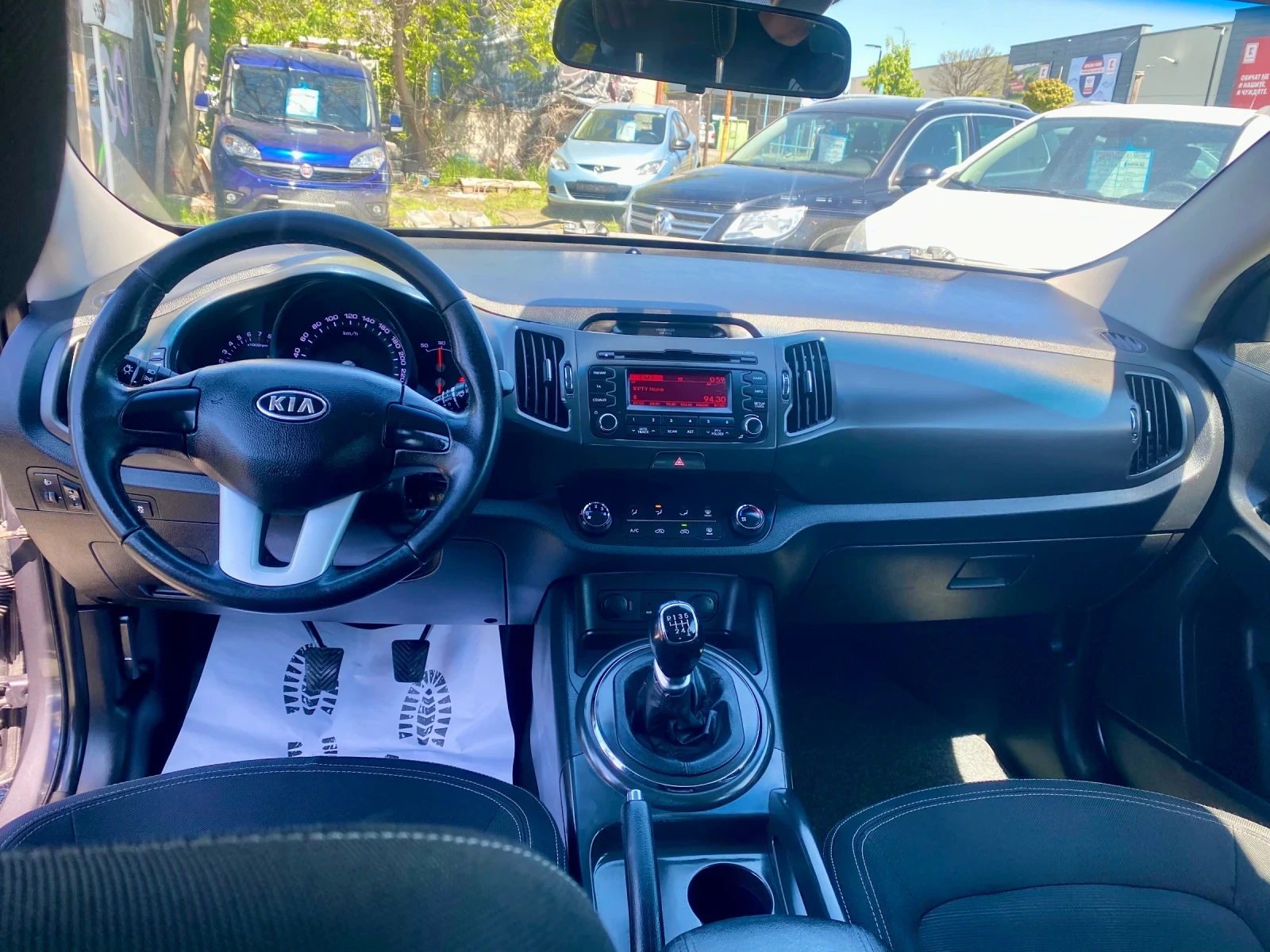 Kia Sportage, снимка 6 - Автомобили и джипове - 54440615
