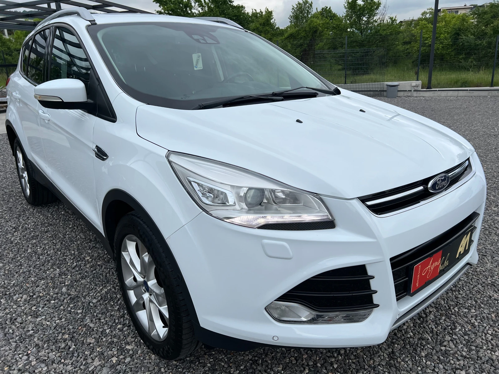 Ford Kuga 2.0TDCi 4x4 163k.c./ПАНОРАМА/КОЖА/НАВИ/TITANIUM/, снимка 6 - Автомобили и джипове - 54648642