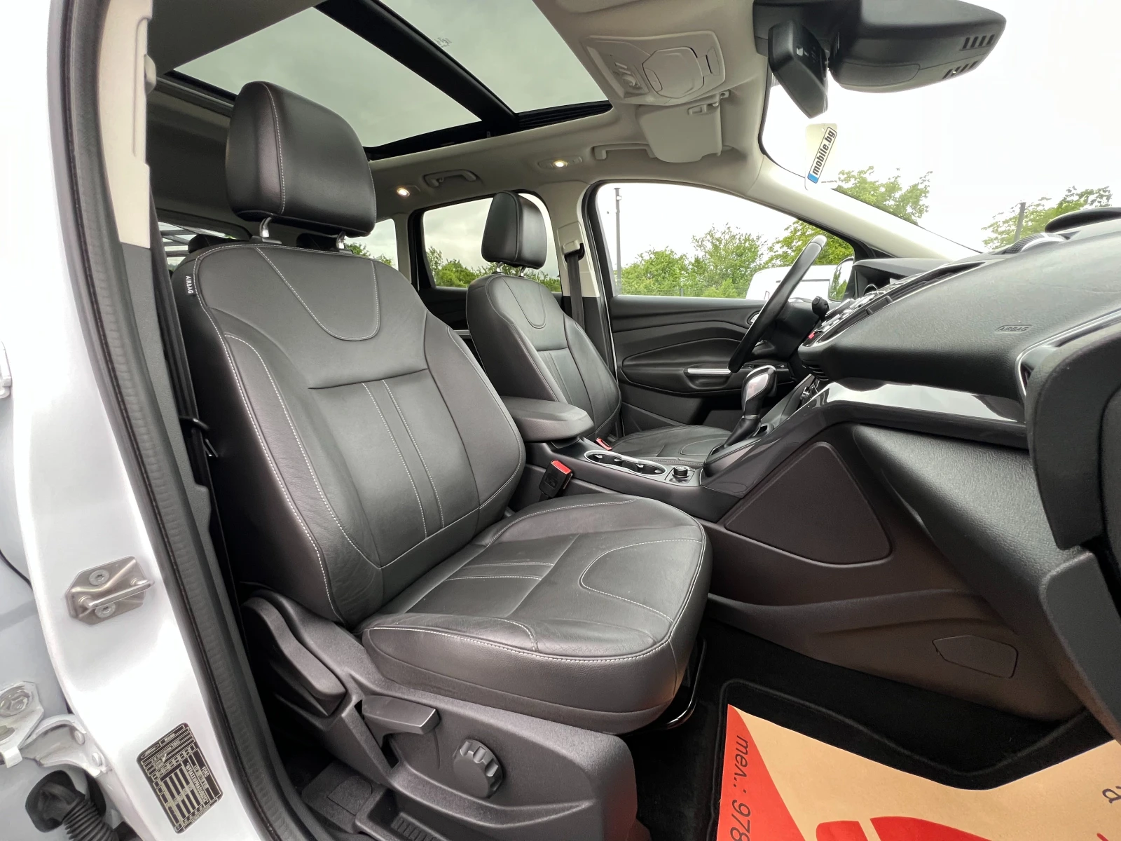 Ford Kuga 2.0TDCi 4x4 163k.c./ПАНОРАМА/КОЖА/НАВИ/TITANIUM/, снимка 14 - Автомобили и джипове - 54648642