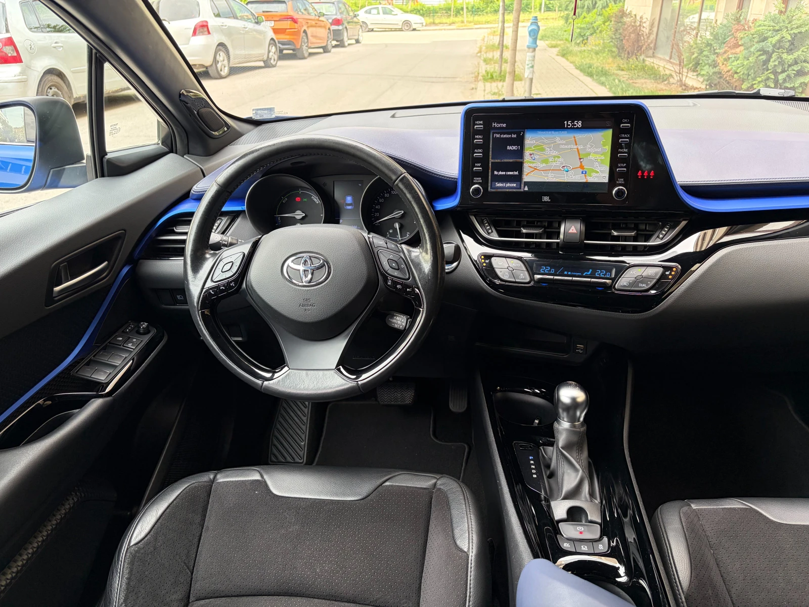Toyota C-HR 1.8Hybrid e-CVT Classy Facelift- в Гаранция, снимка 9 - Автомобили и джипове - 54873646